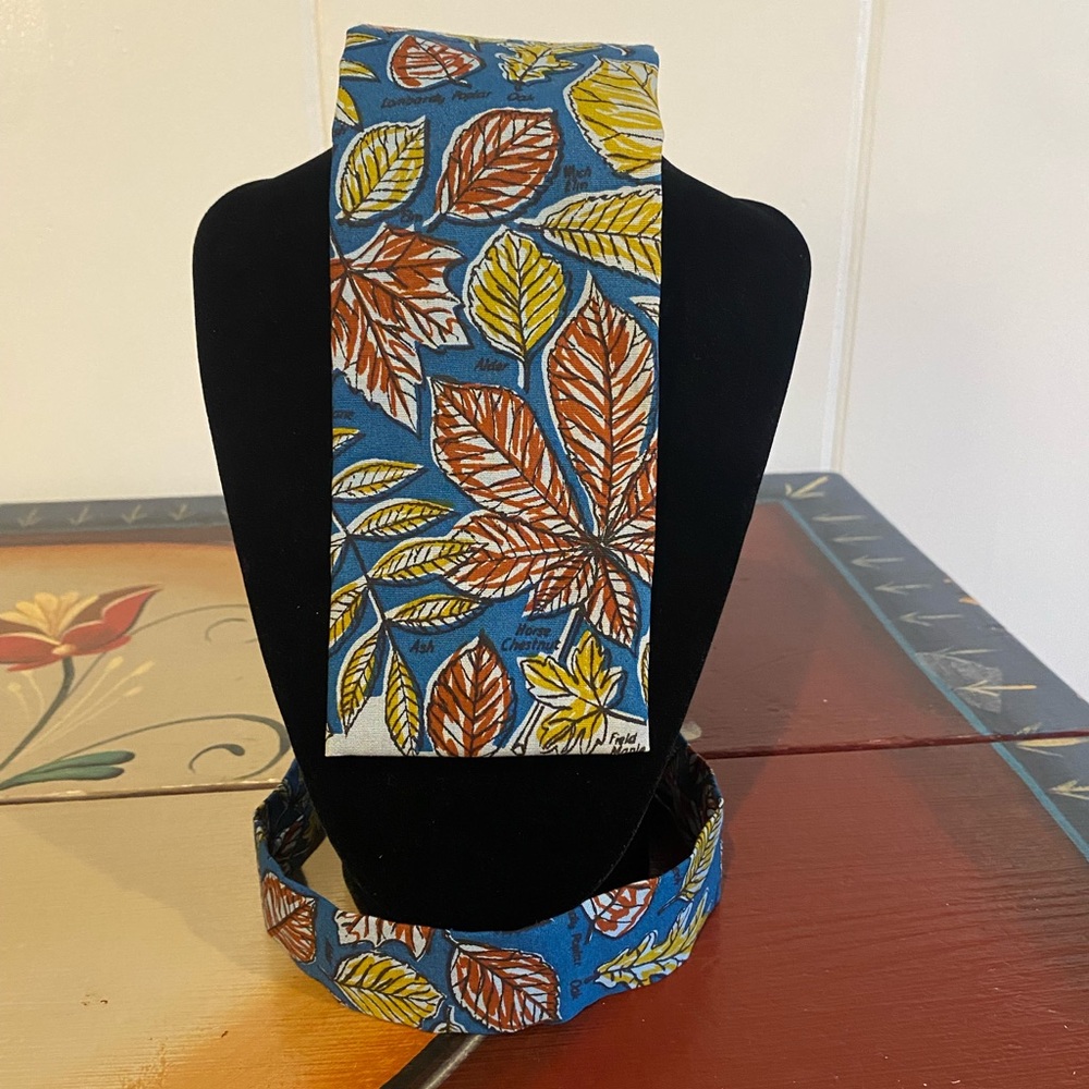 Tie men's Rooster Vintage 100% Cotton Tree Leaves Design Square Tip Unique EUC